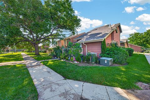 Photo of 12667 Wellington Park Drive, Houston, TX 77072 (MLS # 98202446)
