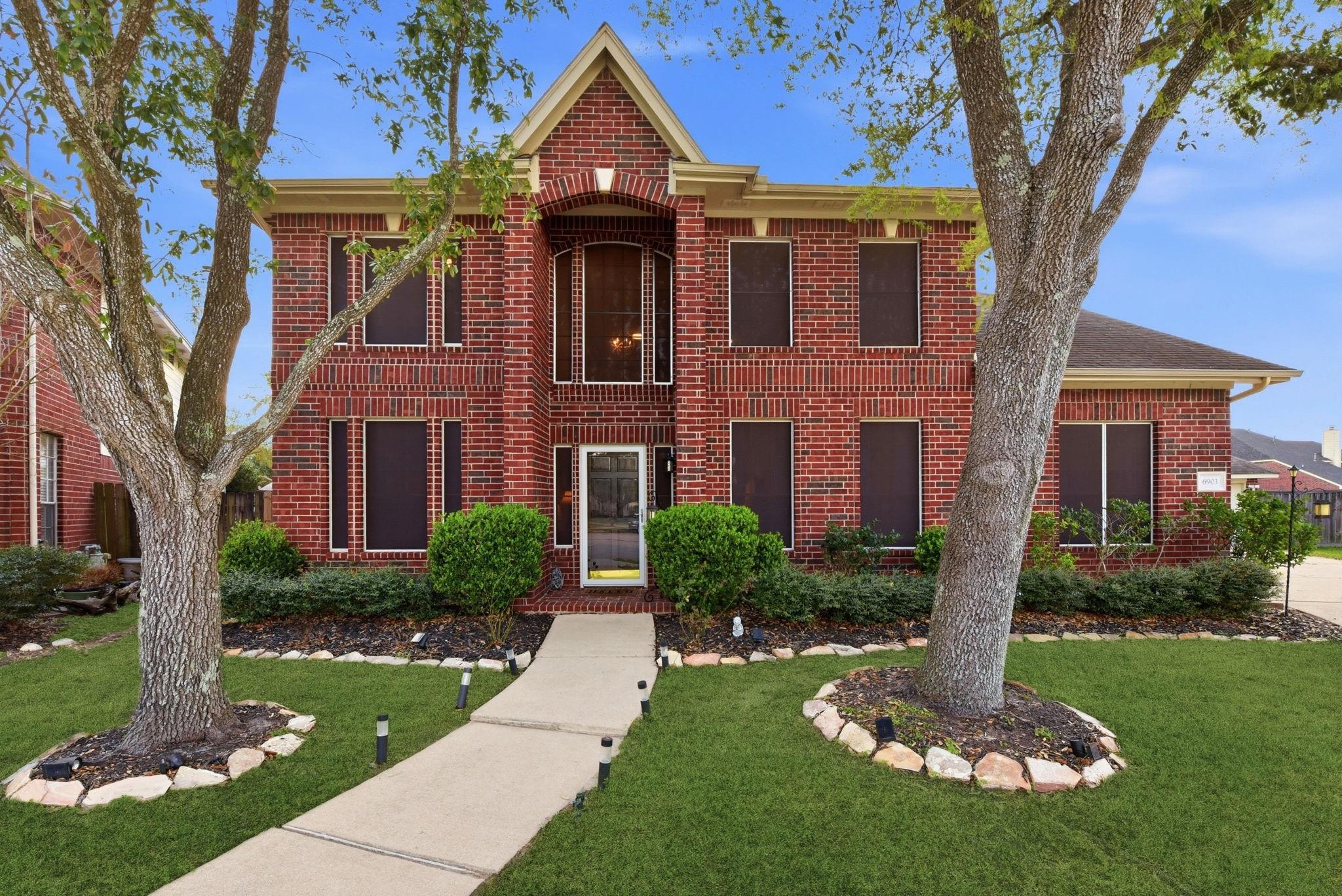 6903 Maid Stone Drive