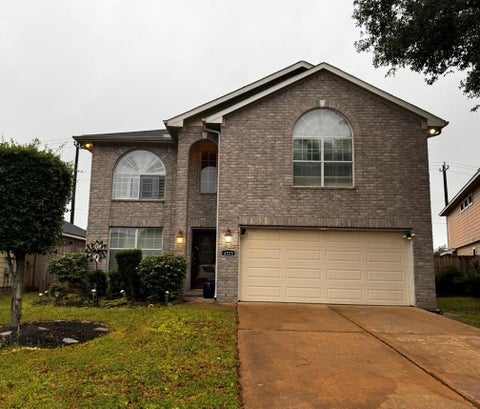 Photo of 4223 Bluestem Street, Houston, TX 77045 (MLS # 25575976)