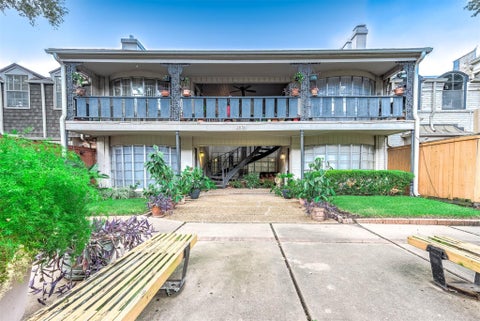 Townhouse For Rent - 2575 Marilee Lane #3<br/> Houston, TX 77057