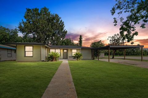 Photo of 6527 Beekman Road, Houston, TX 77021 (MLS # 86188469)