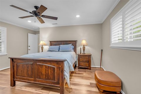 Tiny photo for 10051 Meadow Lake Lane, Houston, TX 77042 (MLS # 8608747)