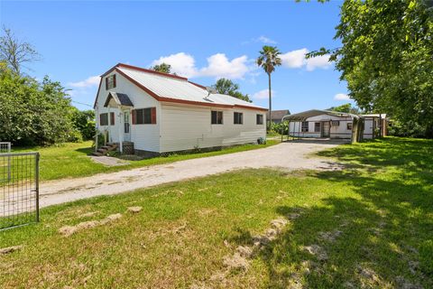 Photo of 4820 Palmetto Street, Bacliff, TX 77518 (MLS # 67042668)