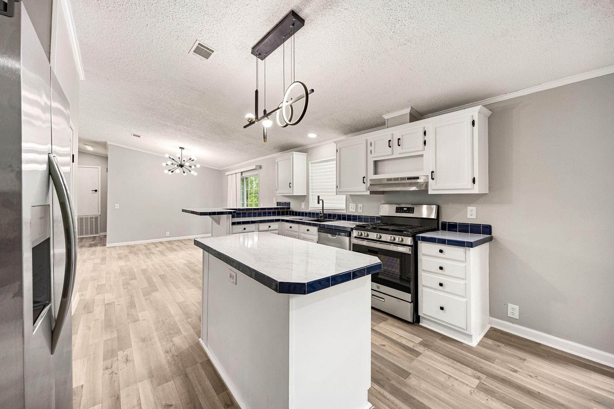 14262 Shadow Bay Drive