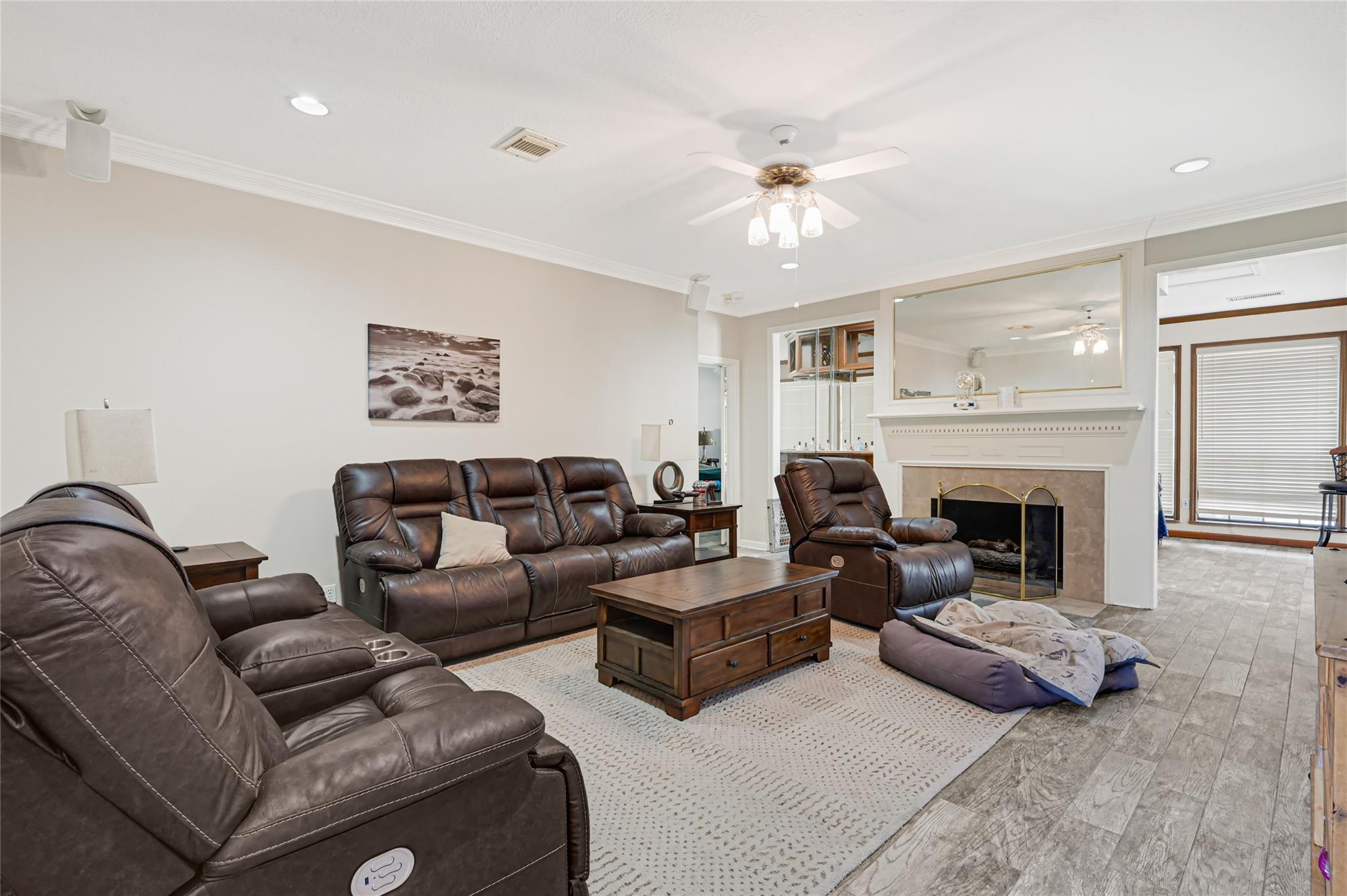 2211 Rockhaven Drive