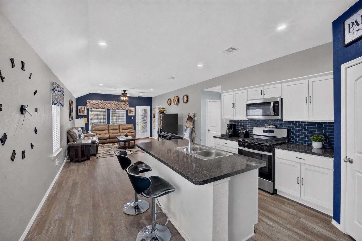 5619 Avalon Woods Drive