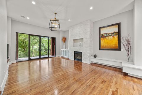 Tiny photo for 1901 W 14th 1/2 Street #C, Houston, TX 77008 (MLS # 31920029)