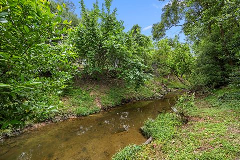 Tiny photo for 1901 W 14th 1/2 Street #C, Houston, TX 77008 (MLS # 31920029)