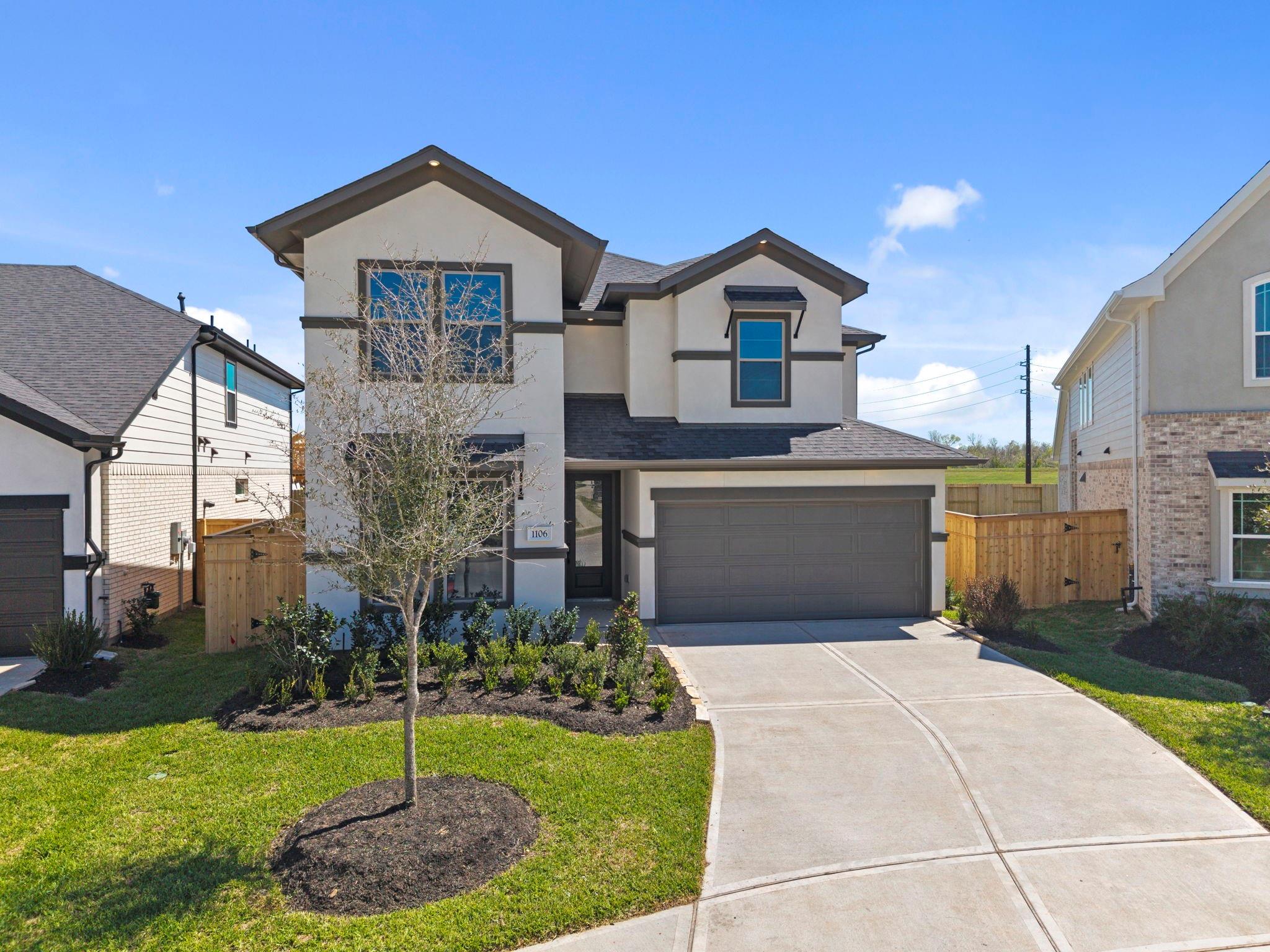 1106 Luna Drive