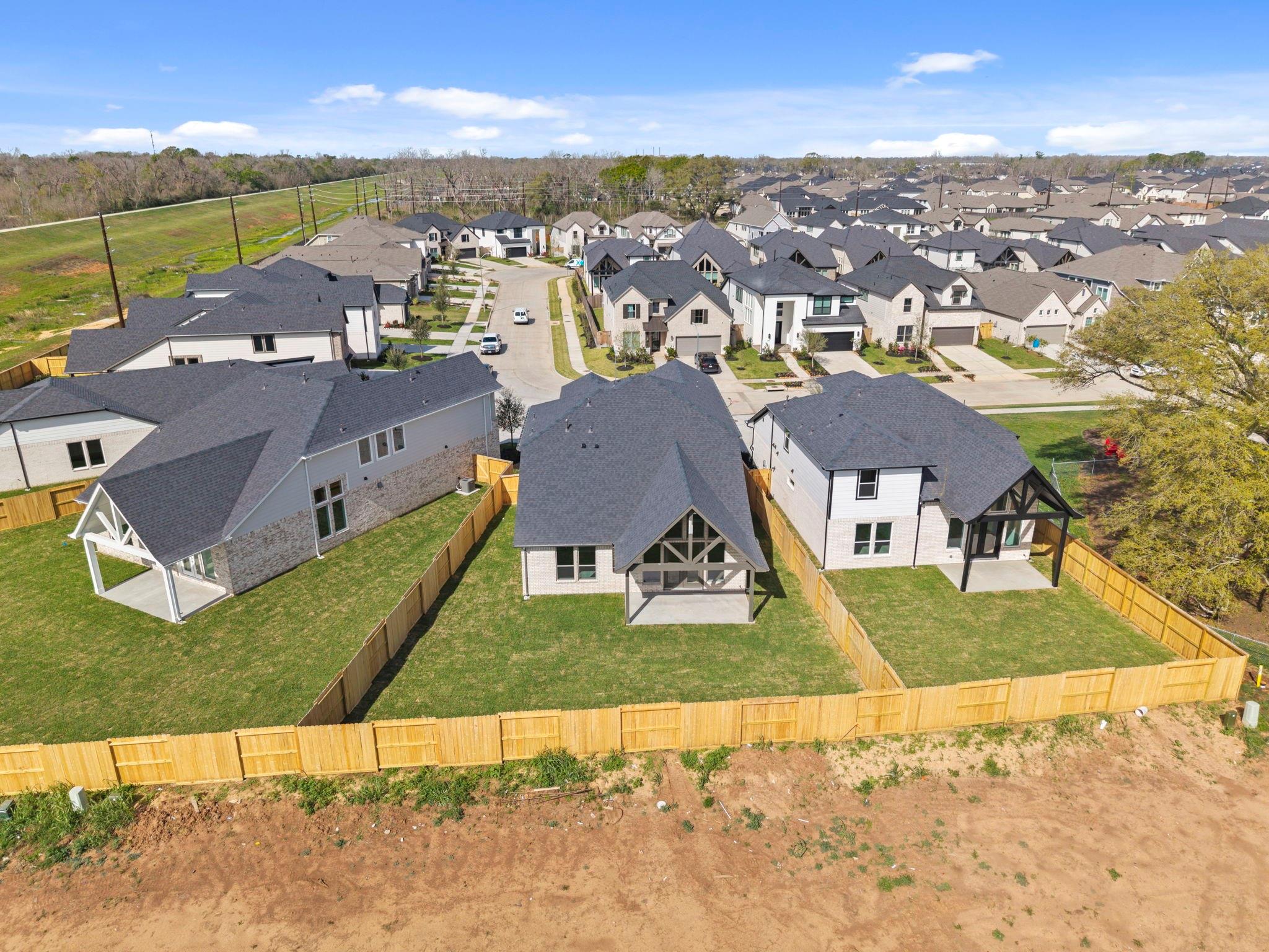 1106 Luna Drive