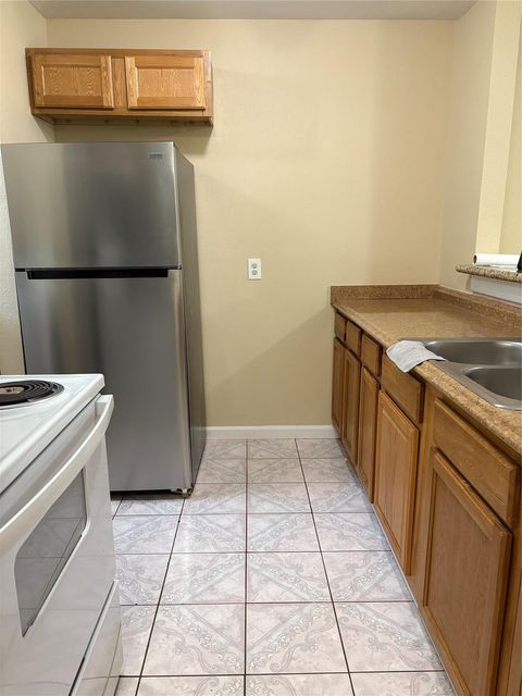 Tiny photo for 6820 Petre Drive #B, Houston, TX 77076 (MLS # 11052293)