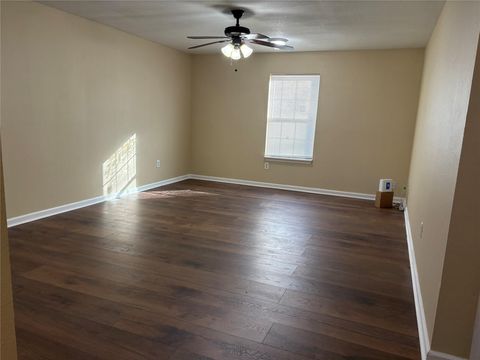 Tiny photo for 6820 Petre Drive #B, Houston, TX 77076 (MLS # 11052293)