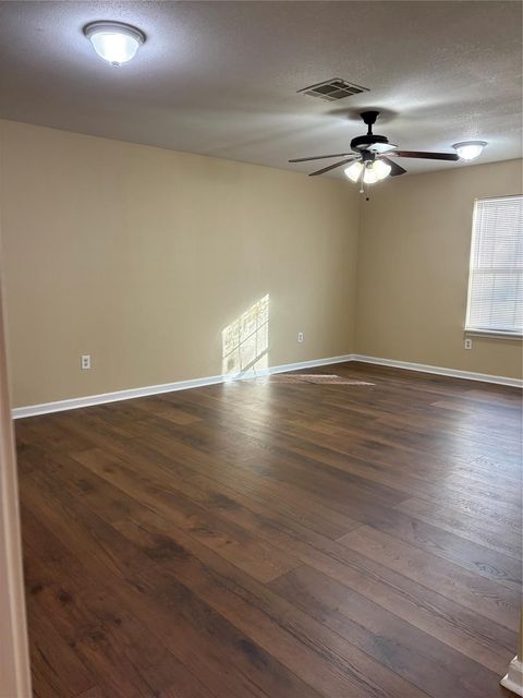 Tiny photo for 6820 Petre Drive #B, Houston, TX 77076 (MLS # 11052293)