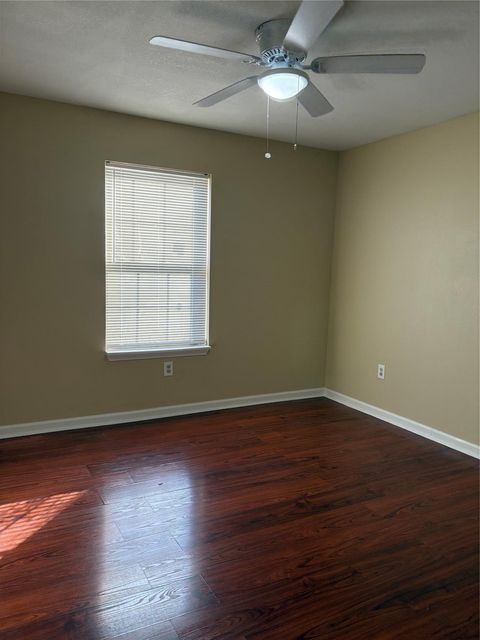 Tiny photo for 6820 Petre Drive #B, Houston, TX 77076 (MLS # 11052293)