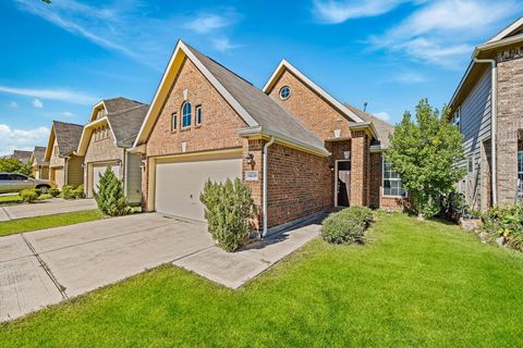 Photo of 14238 Garland Brook Drive, Houston, TX 77083 (MLS # 64839513)