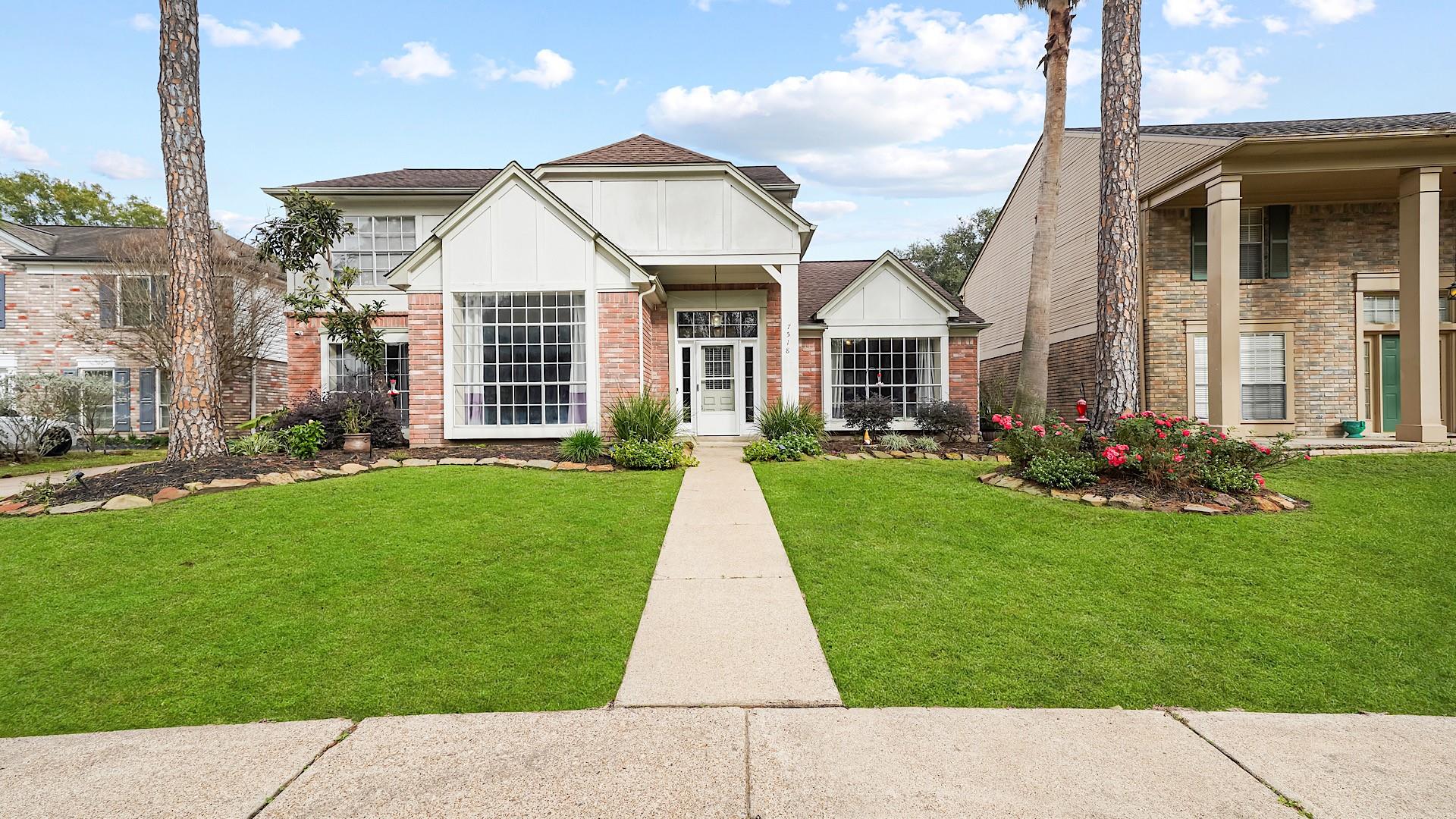 7518 Honey Creek Lane