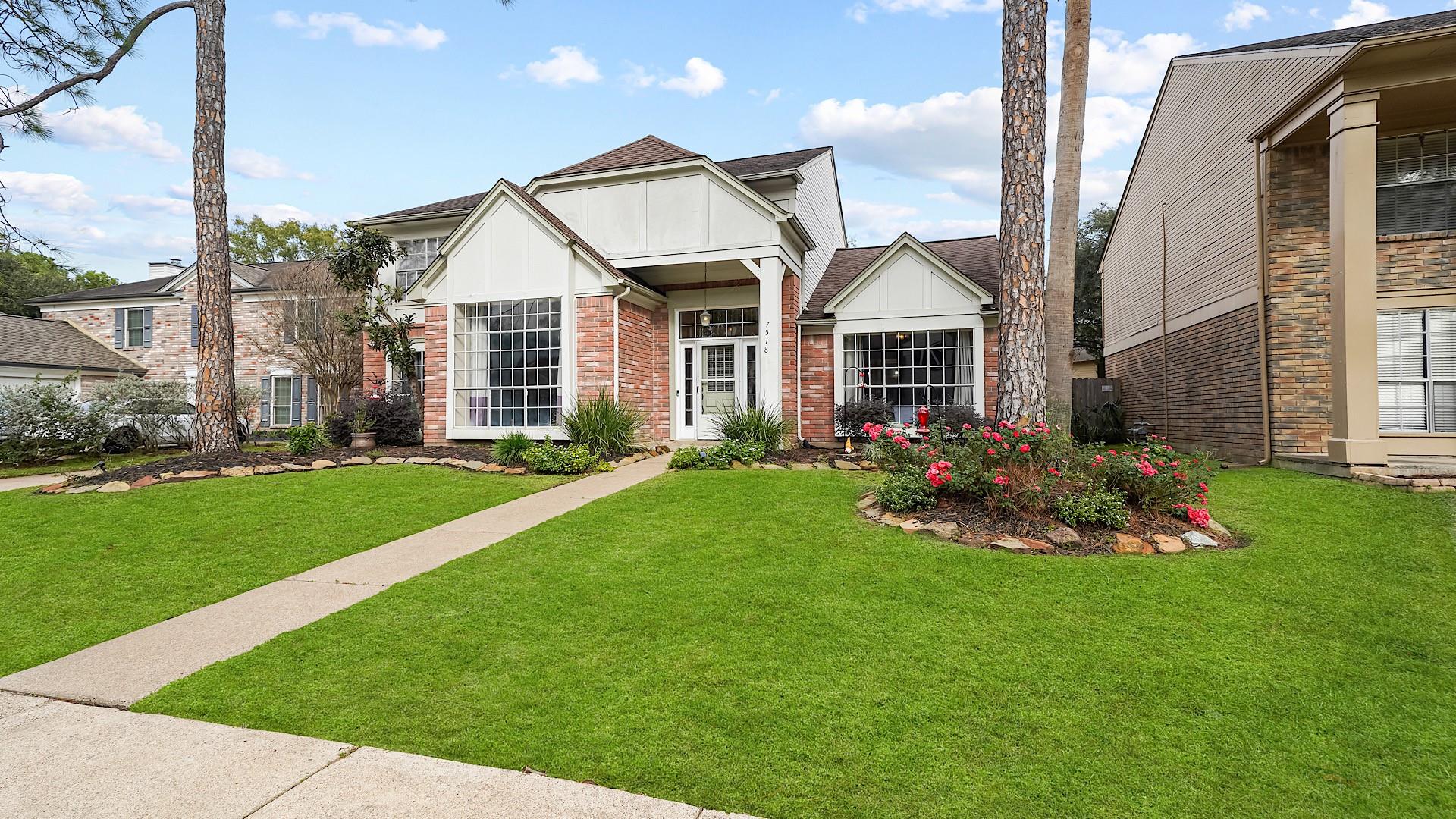 7518 Honey Creek Lane