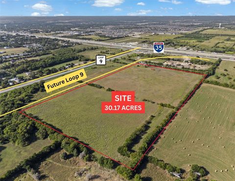 Photo of 3250 Loop 9, Lancaster, TX 75146 (MLS # 81966453) Photo of 3250 Loop 9, Lancaster, TX 75146 (MLS # 81966453)