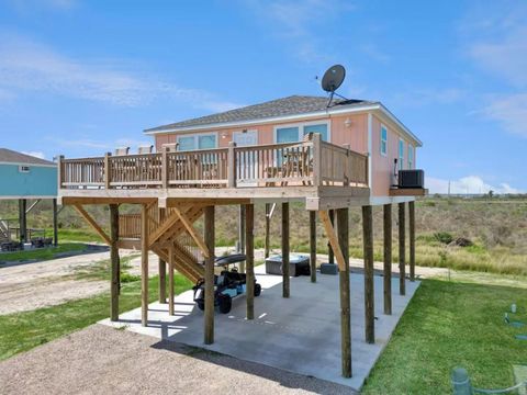 Photo of 1103 Waco, Gilchrist, TX 77617 (MLS # 5849193)