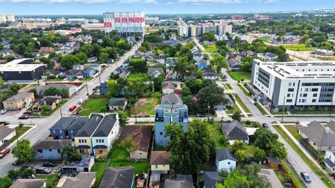 Tiny photo for 3605 Bremond Street, Houston, TX 77004 (MLS # 87055505)