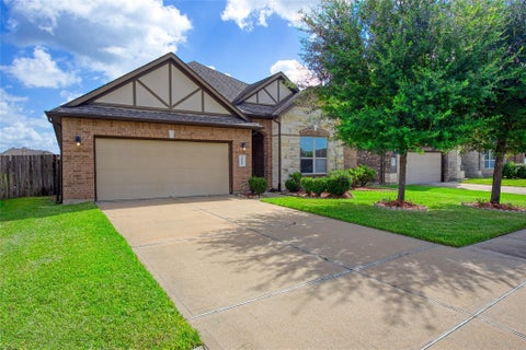 Photo of 13815 Wixford Trail, Richmond, TX 77407 (MLS # 90507387)