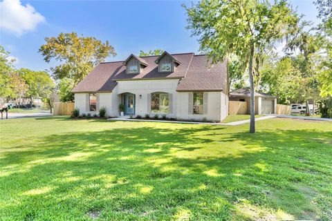 Photo of 257 Briarcreek Street, Richwood, TX 77531 (MLS # 25838710)