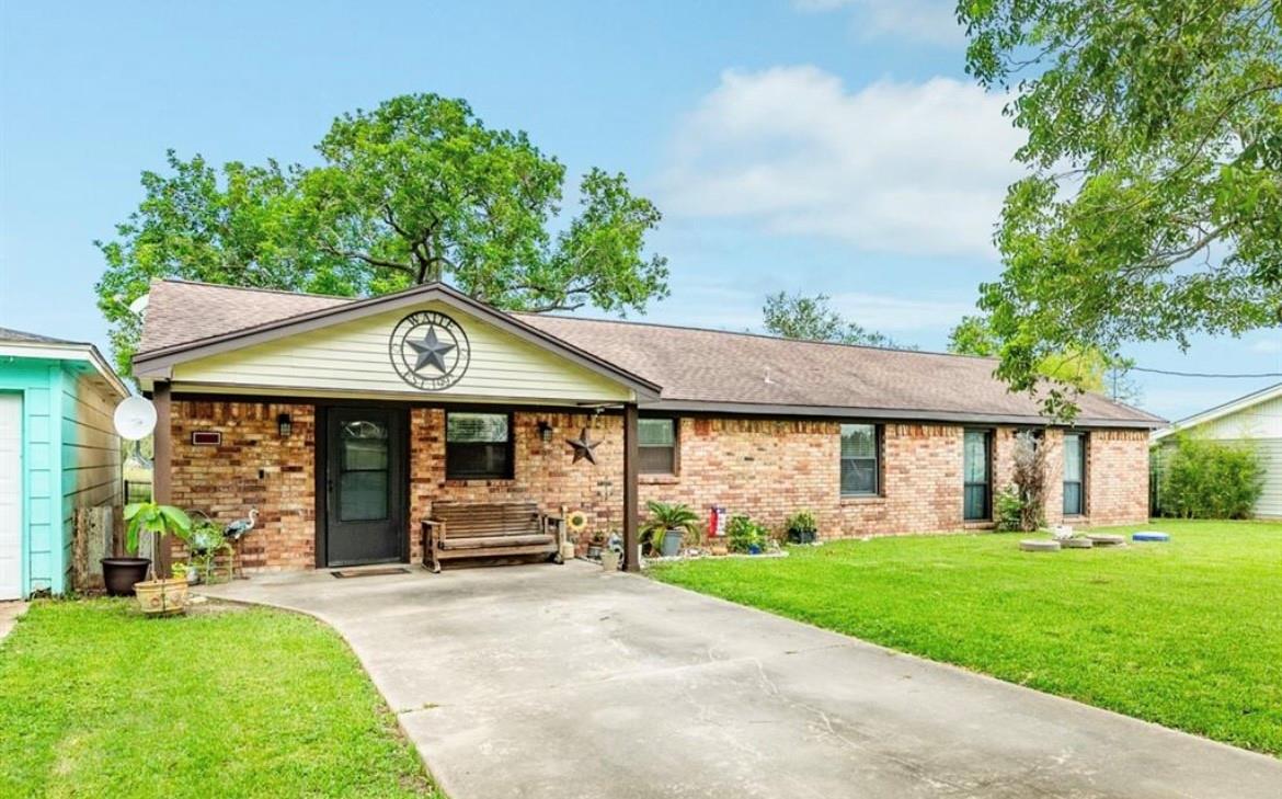 131 Bastrop Bayou Drive
