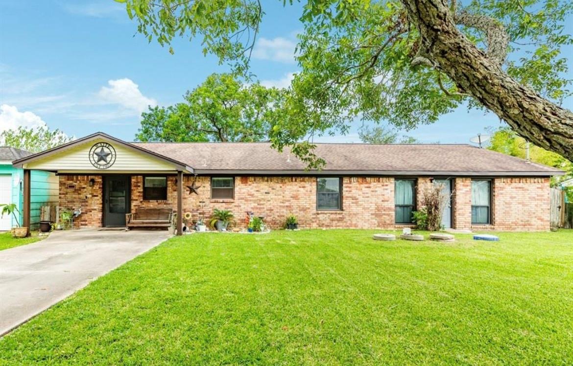 131 Bastrop Bayou Drive