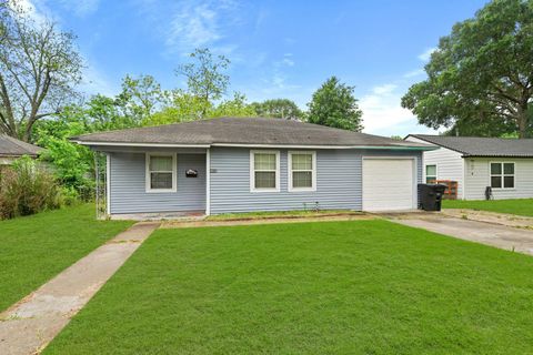 Photo of 4926 Hull Street, Houston, TX 77021 (MLS # 88577829)