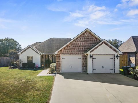 Photo of 445 Bryant Blvd Blvd, Bridge City, TX 77611 (MLS # 37688223)