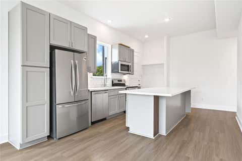 Multifamily For Rent - 4602 Clay Street #B<br/> Harris County, Houston, TX 77023