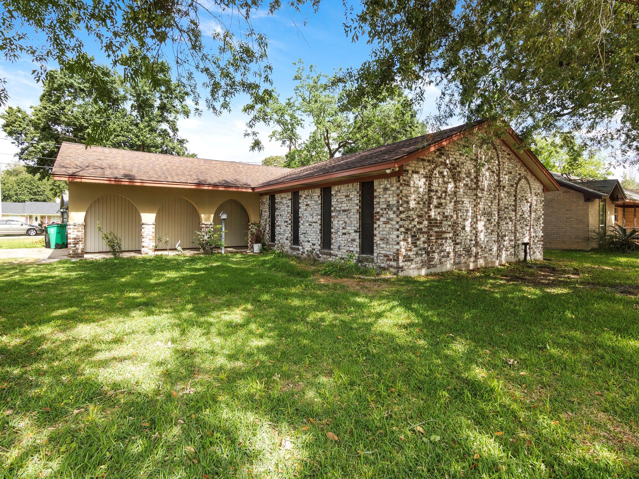 1304 Greenwood Drive