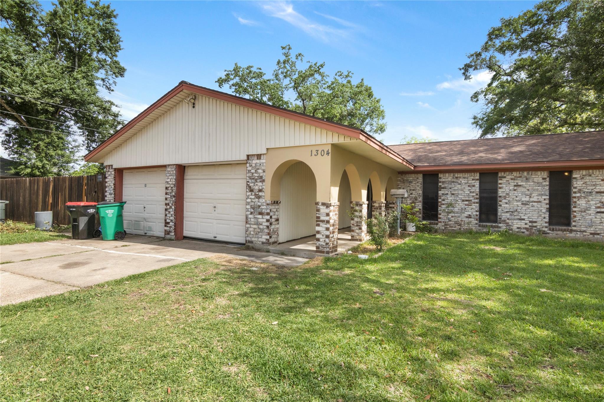 1304 Greenwood Drive