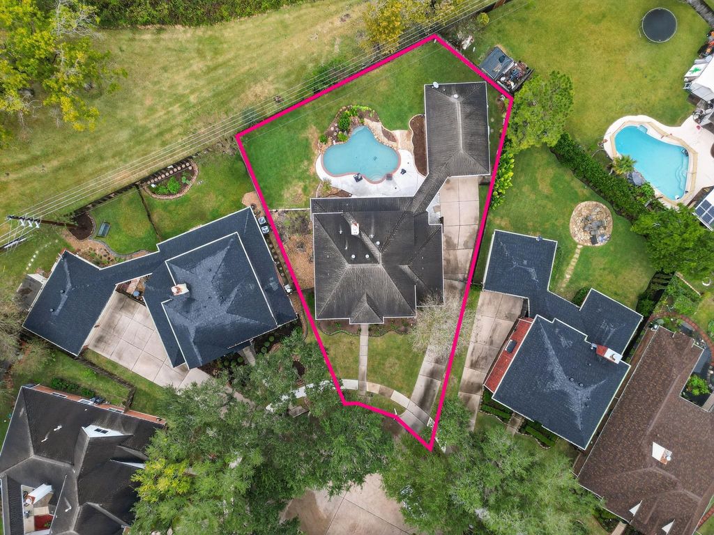 Photo of 5010 Plantation Colony Court, Sugar Land, TX 77478 (MLS # 74112959)