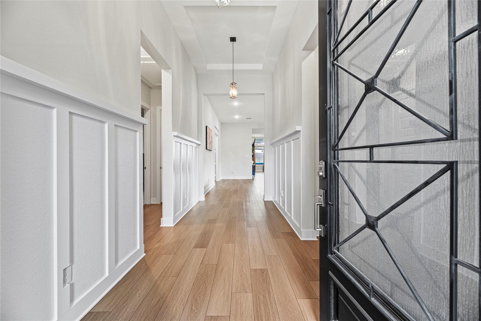 20210 Rolling Vista Drive