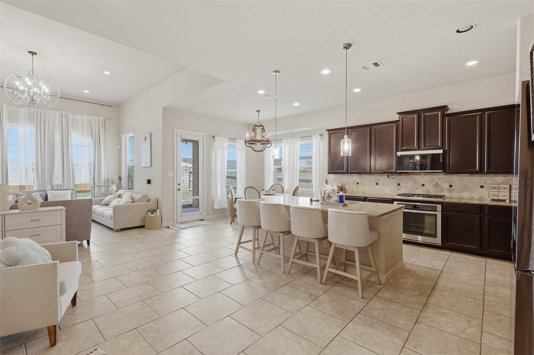 2522 Kinsgate Forest Drive
