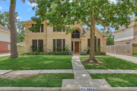 Photo of 1618 Calmar Drive, Spring, TX 77386 (MLS # 25031341)