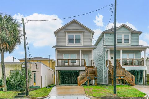 Photo of 4505 Bernardo De Galvez, Galveston, TX 77551 (MLS # 17361210)