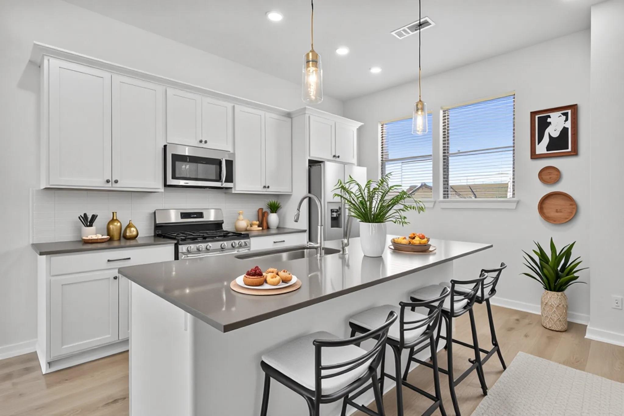 1332 Mercantile Street