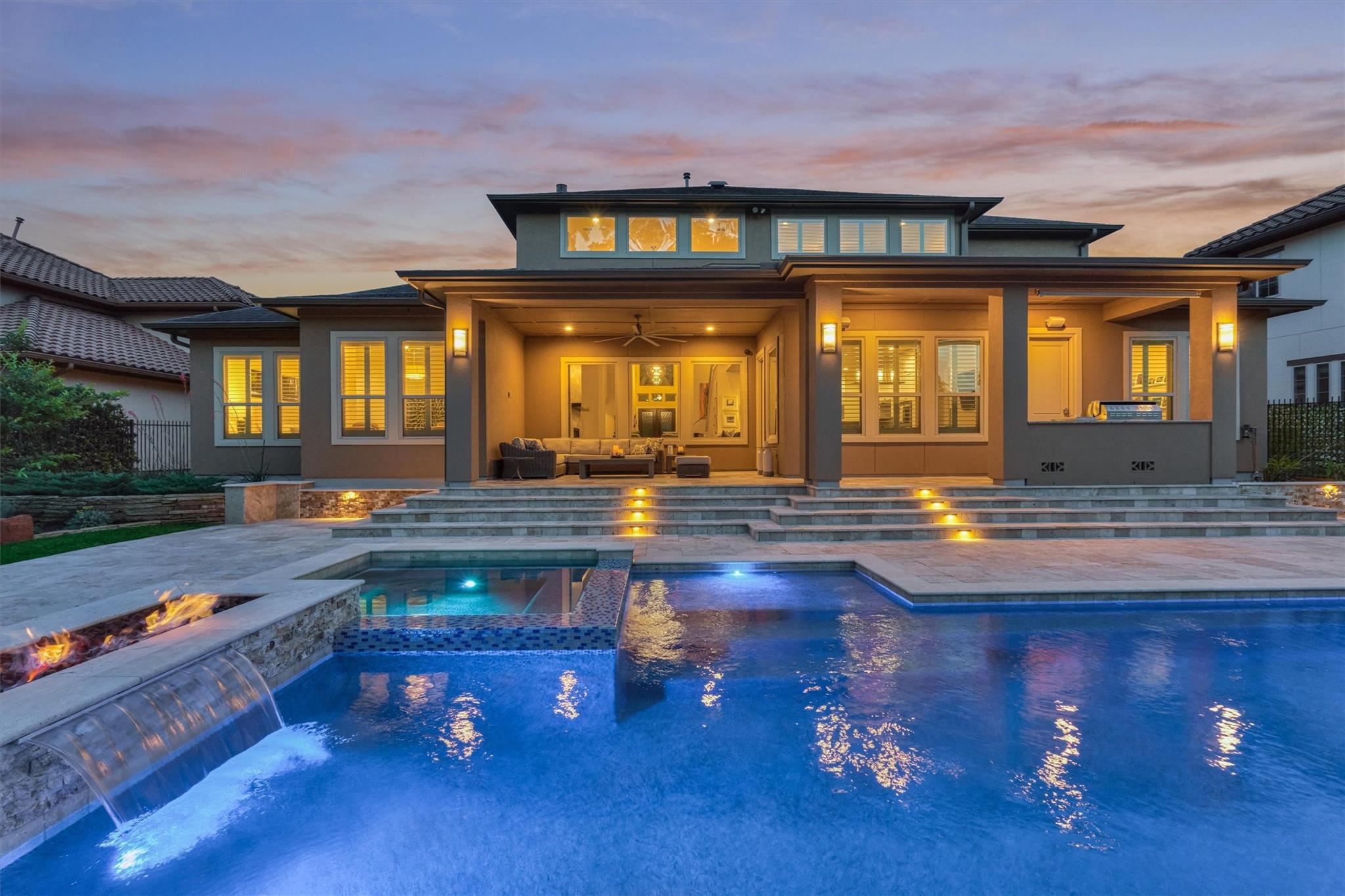 35 Pondera Point Drive
