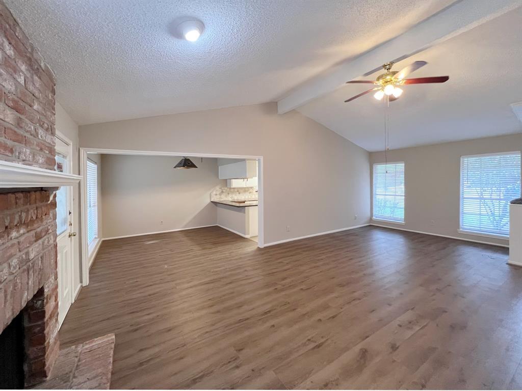 3122 Windmill Street