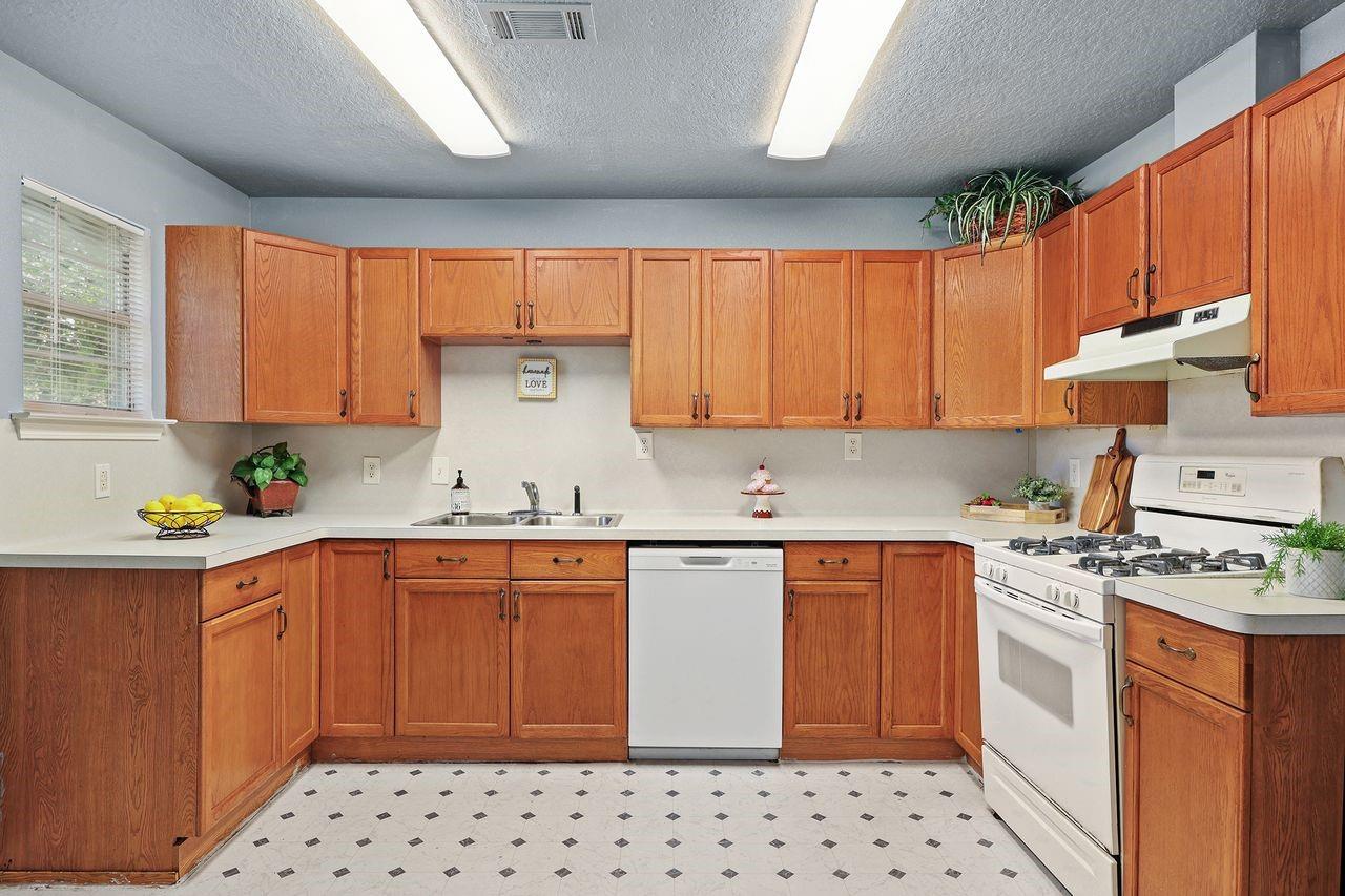 7417 Stephanie Drive