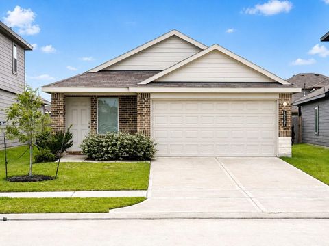 Photo of 12207 Trickey Road, Houston, TX 77067 (MLS # 56097690)