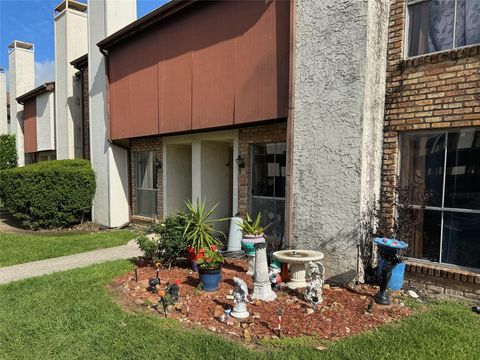 Tiny photo for 17230 Imperial Valley Drive #75, Houston, TX 77060 (MLS # 4010735)