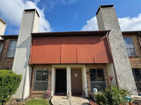 Tiny photo for 17230 Imperial Valley Drive #75, Houston, TX 77060 (MLS # 4010735)
