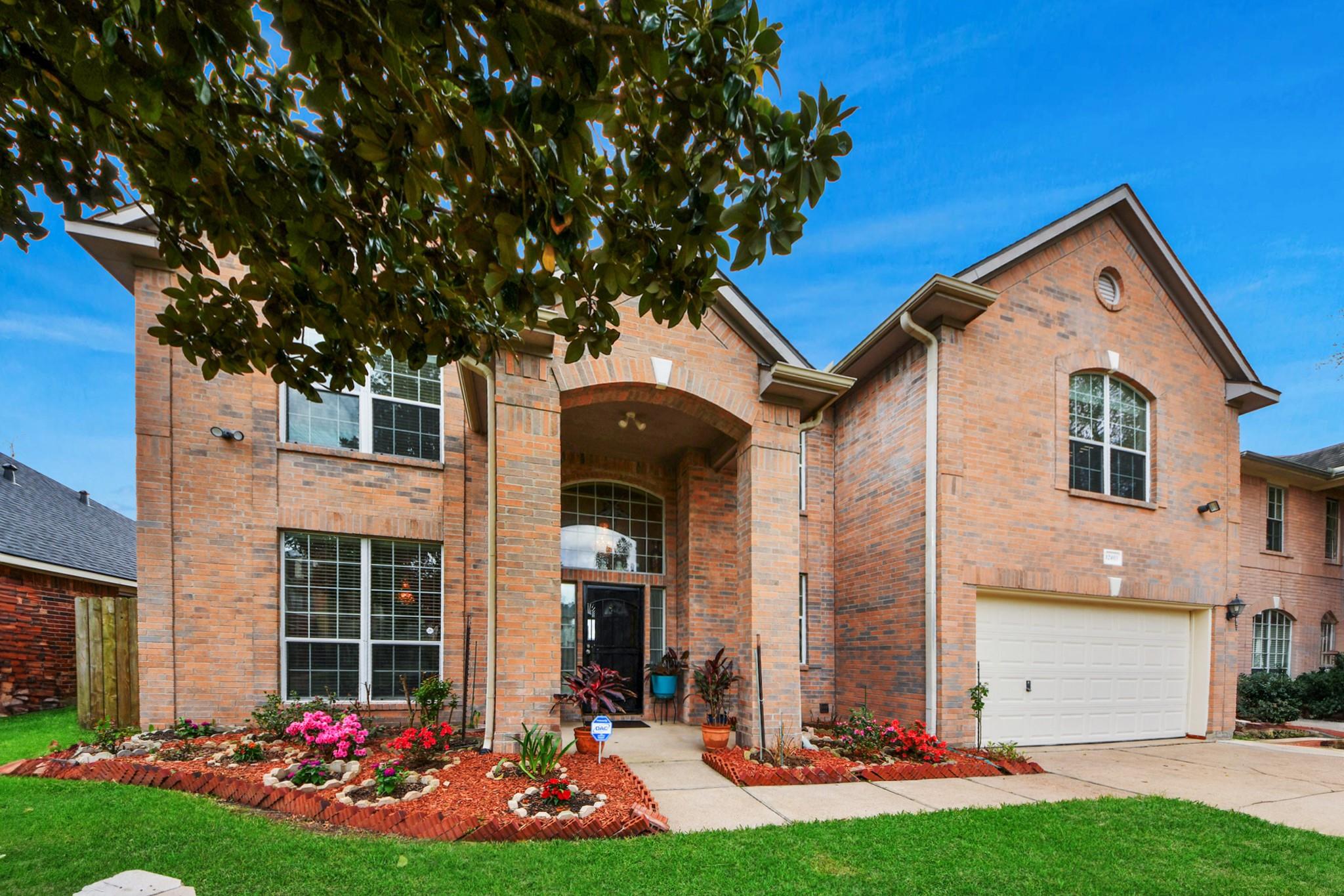 12403 Maily Meadowlane