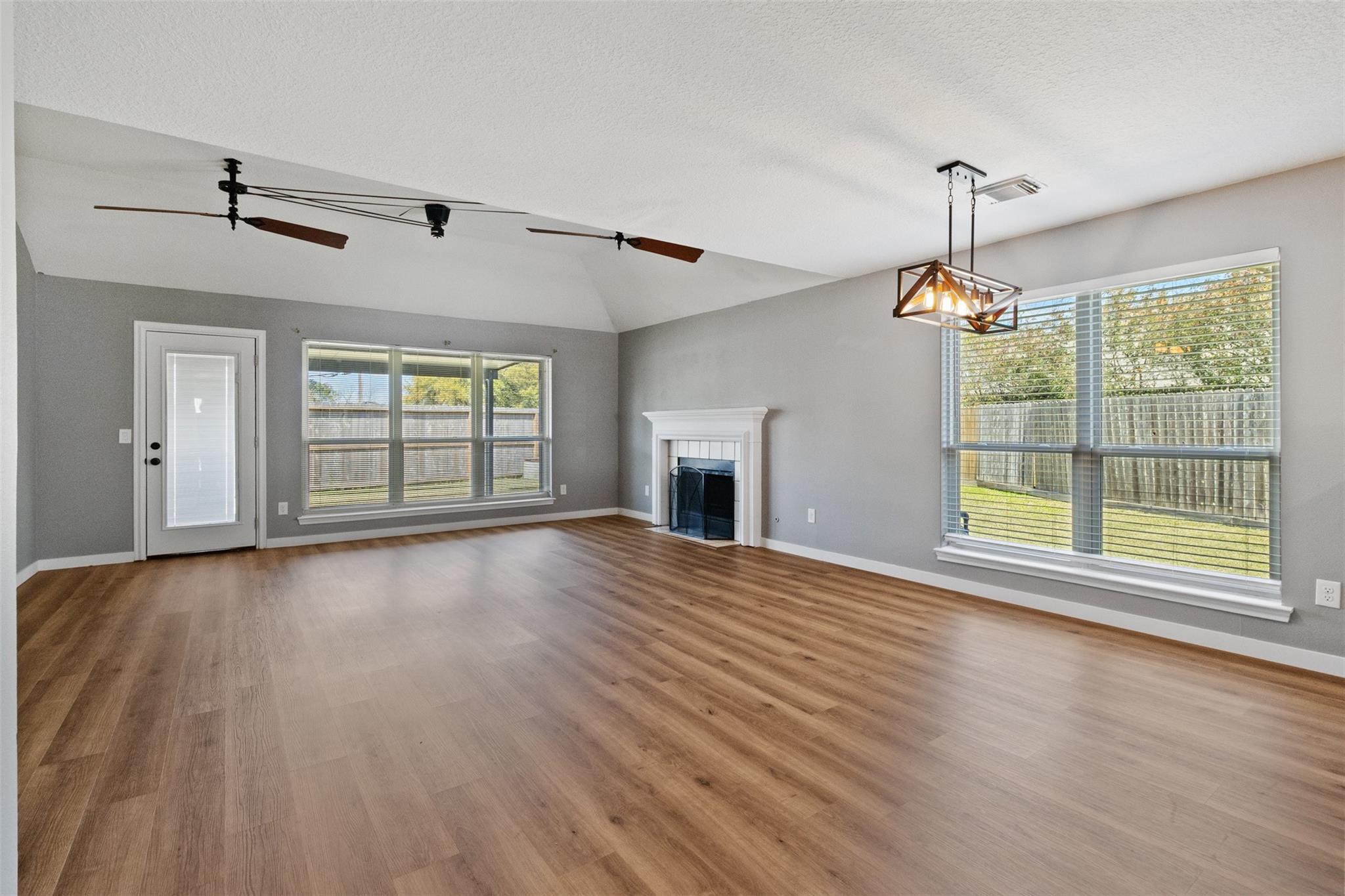 3904 Ivywood Drive