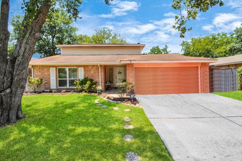 Photo of 8519 Church Light Lane, Houston, TX 77064 (MLS # 93620497)