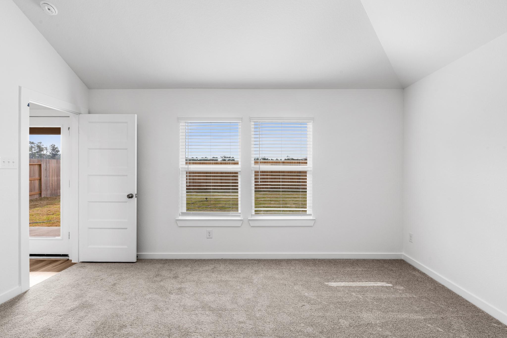 1707 Green Warbler Lane