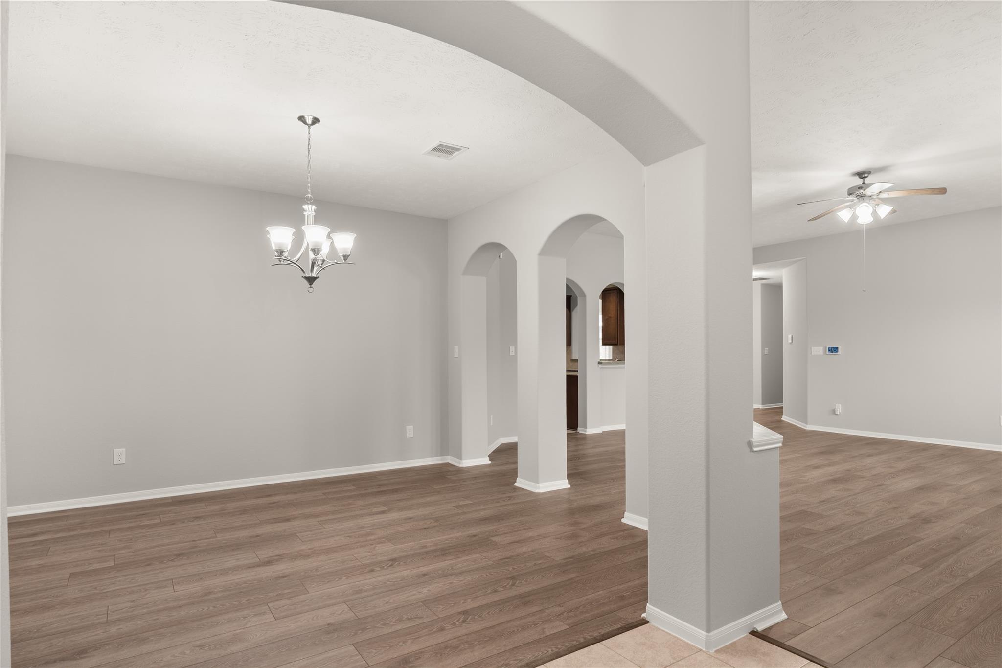 13602 Kodiak Brown Bear Street